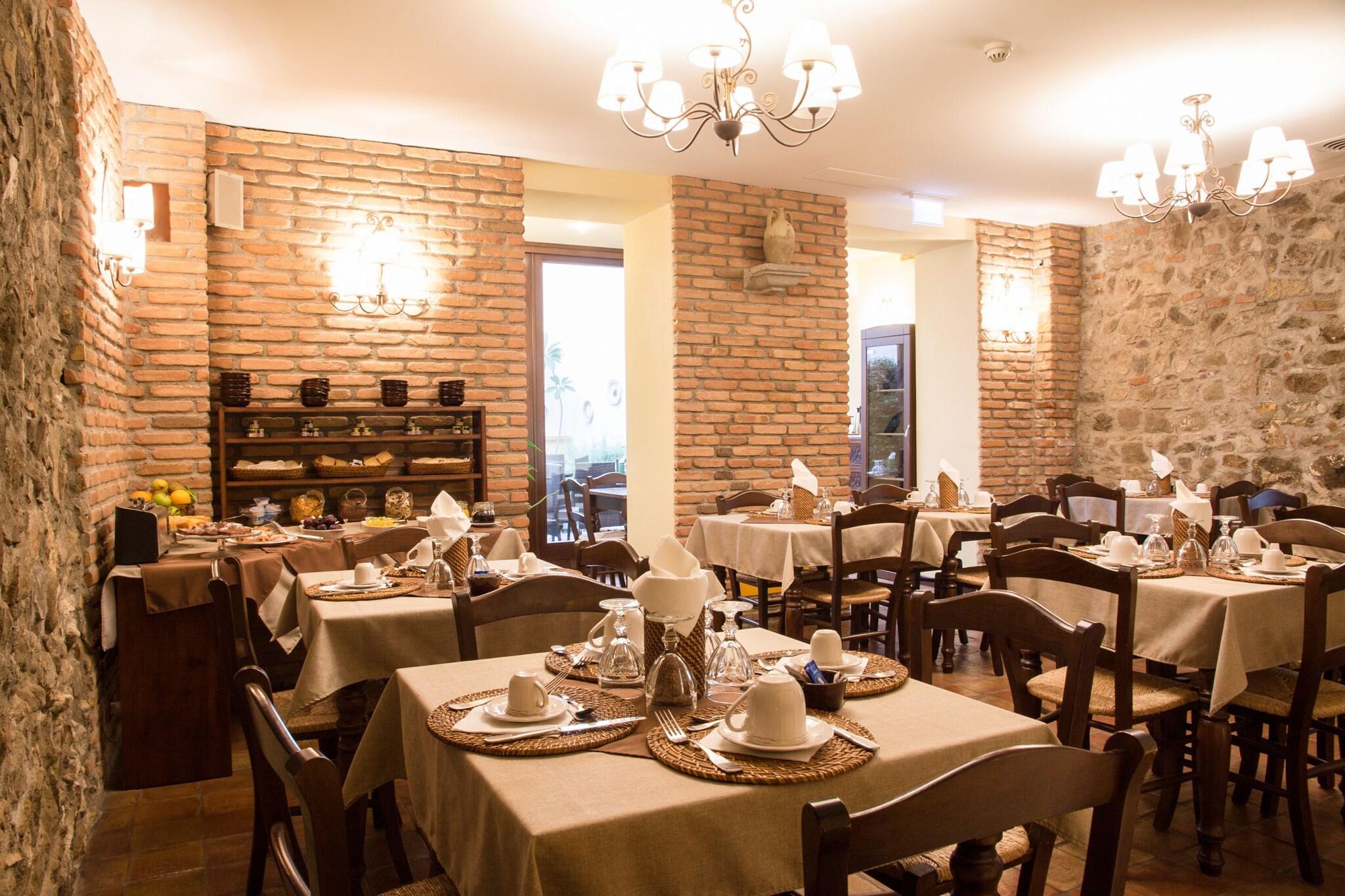 La Plumeria Hotel&Restaurant by null