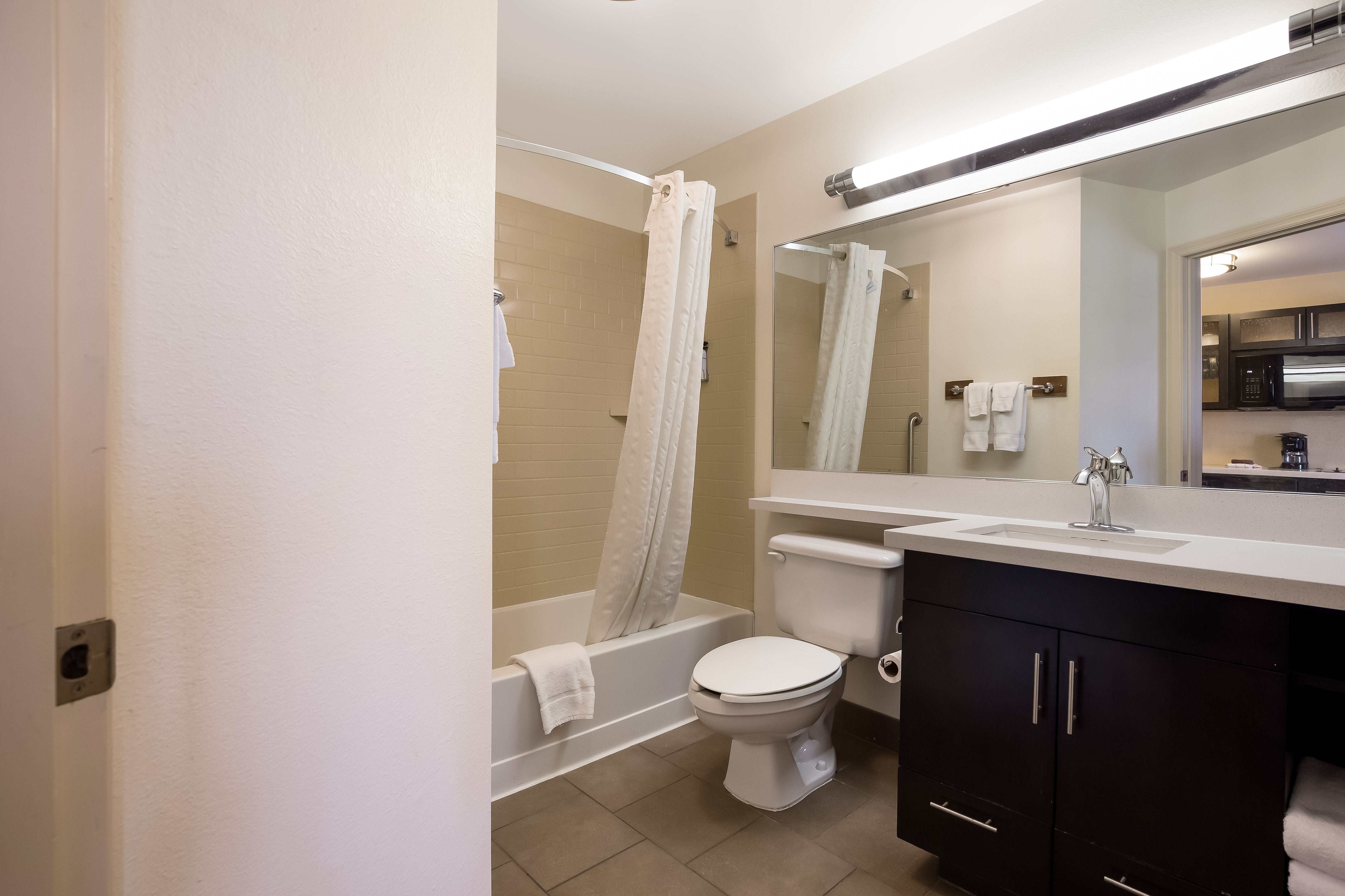 Sonesta Simply Suites St Louis Earth City