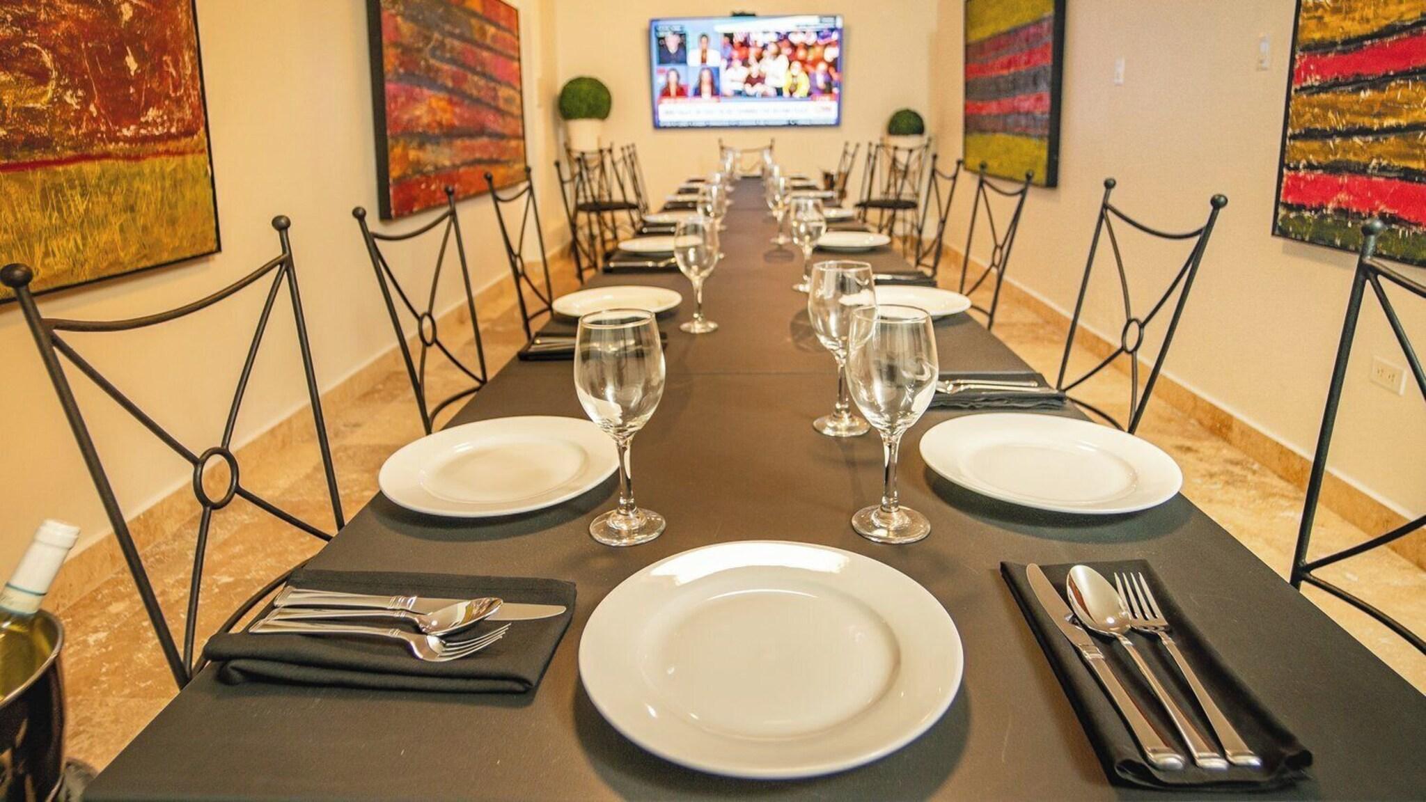 Casa Condado Hotel & Residences by null