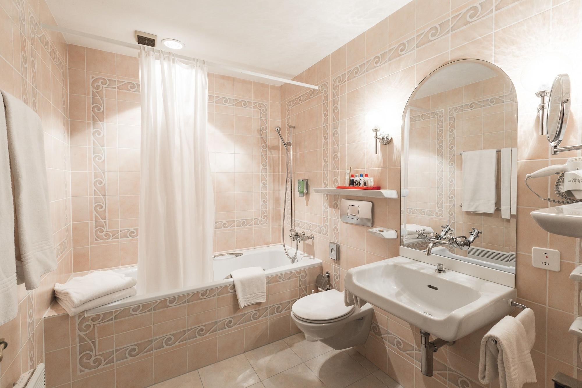 Grandhotel Giessbach by null