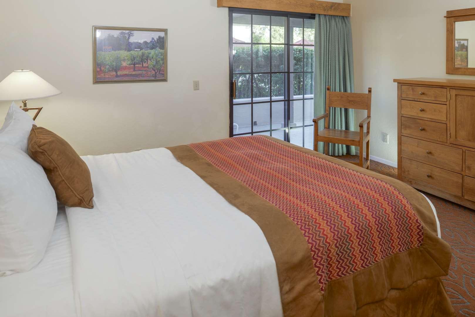 Riviera Oaks Resort & Racquet Club
