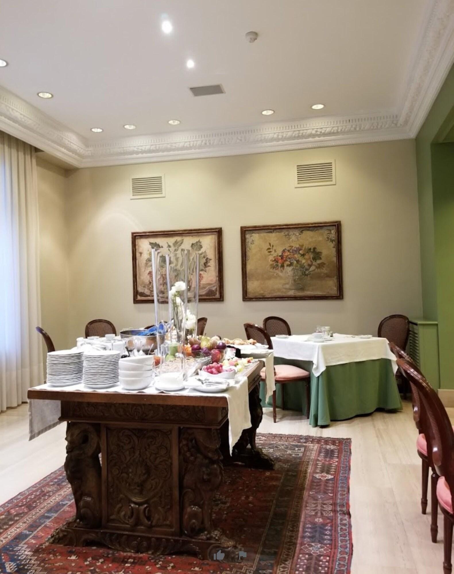 Hotel Rector