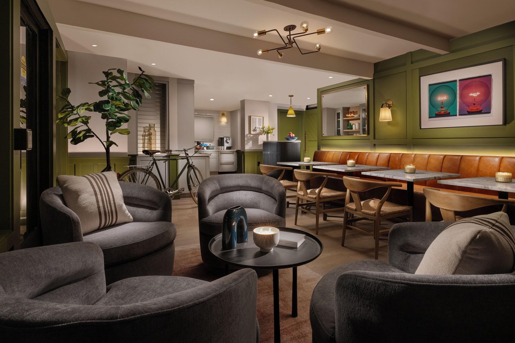 The Cottages Hotel