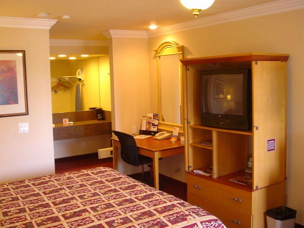 Hotel Elan San Jose by null