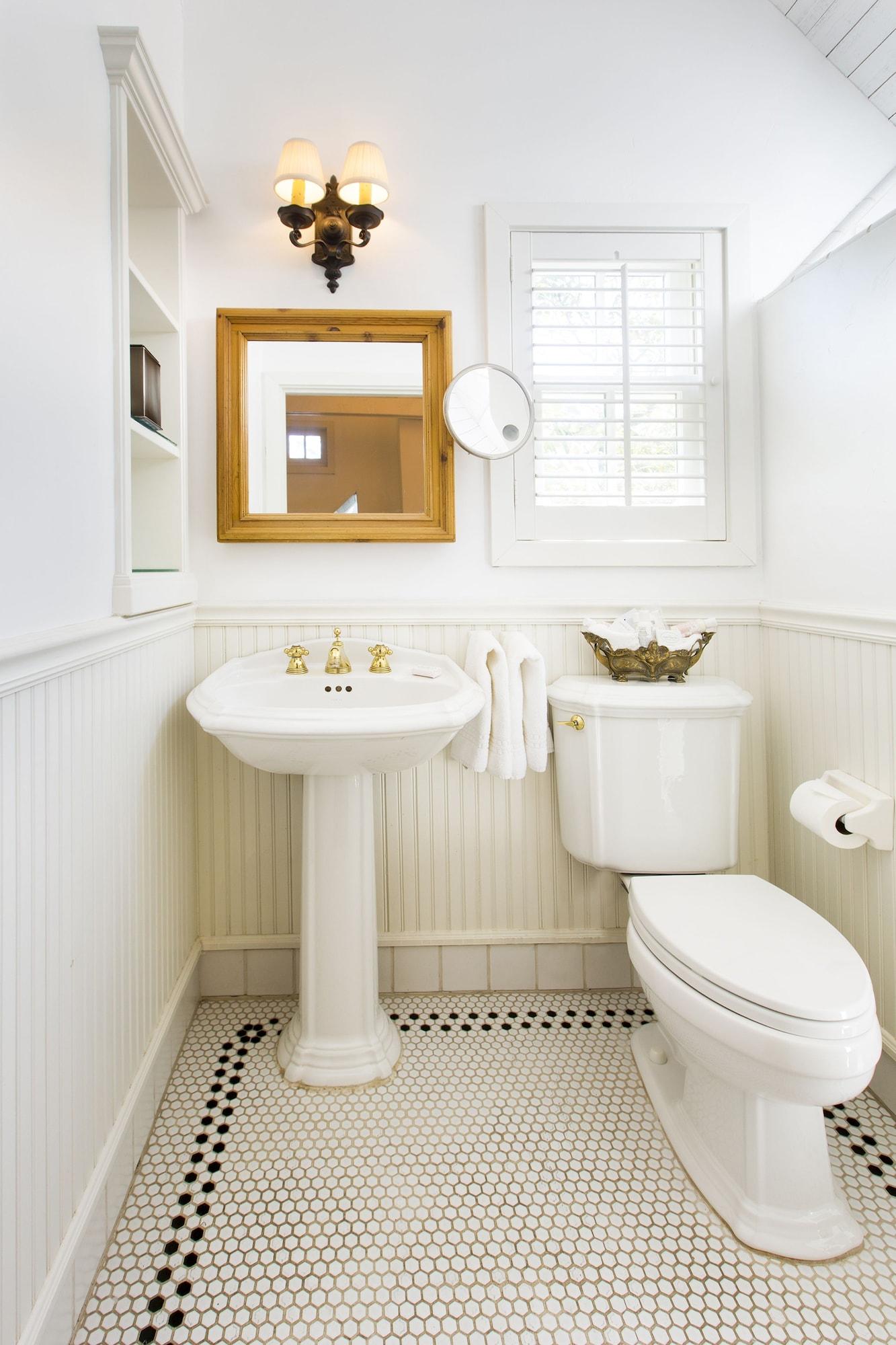 Simpson House Inn by null