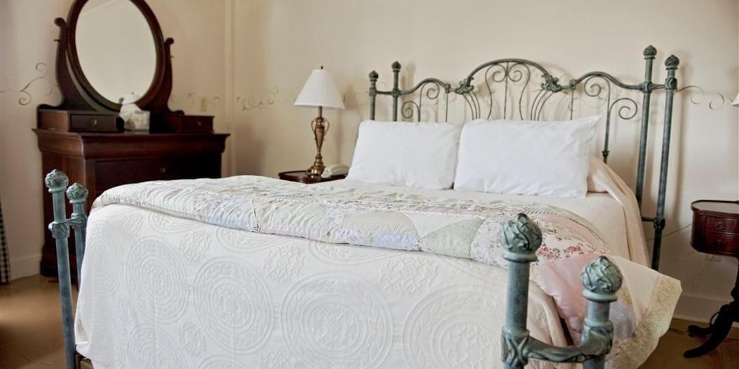 Frederick House by null