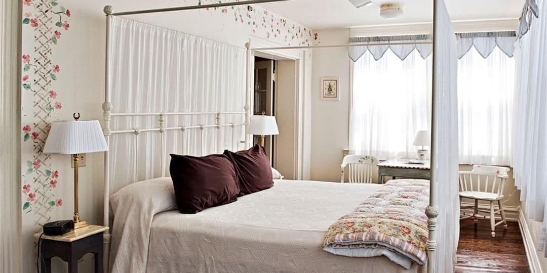 Frederick House by null