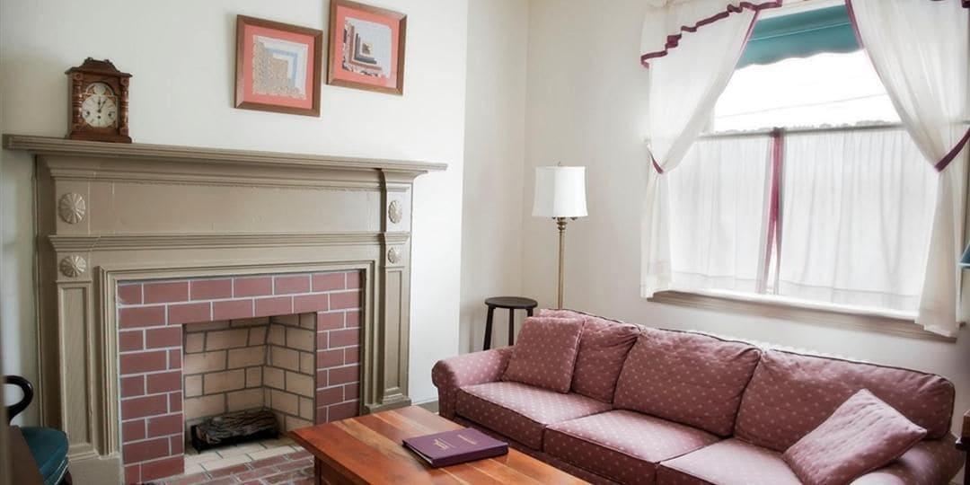 Frederick House by null