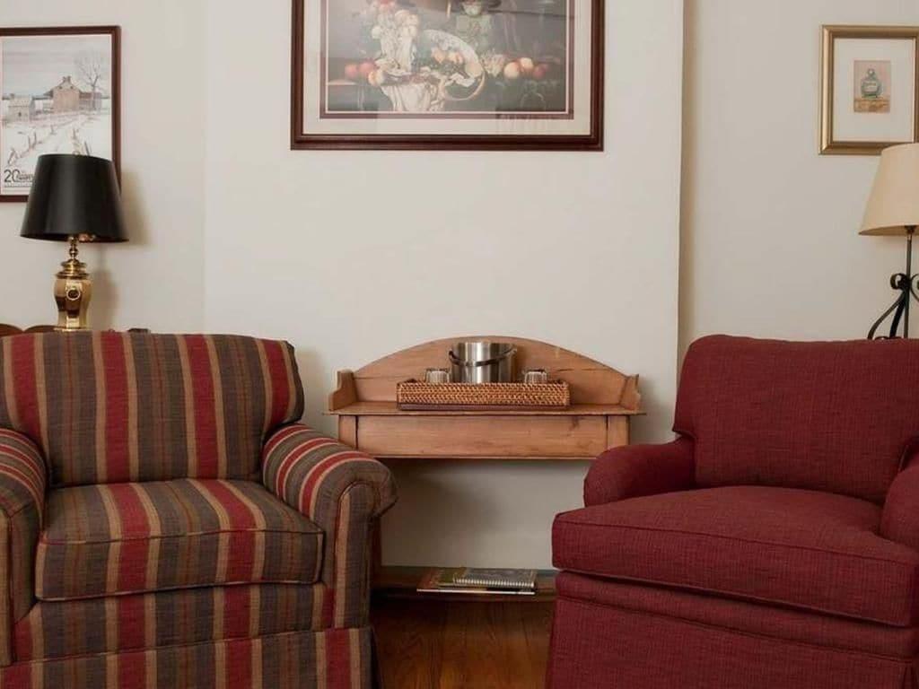 Frederick House by null