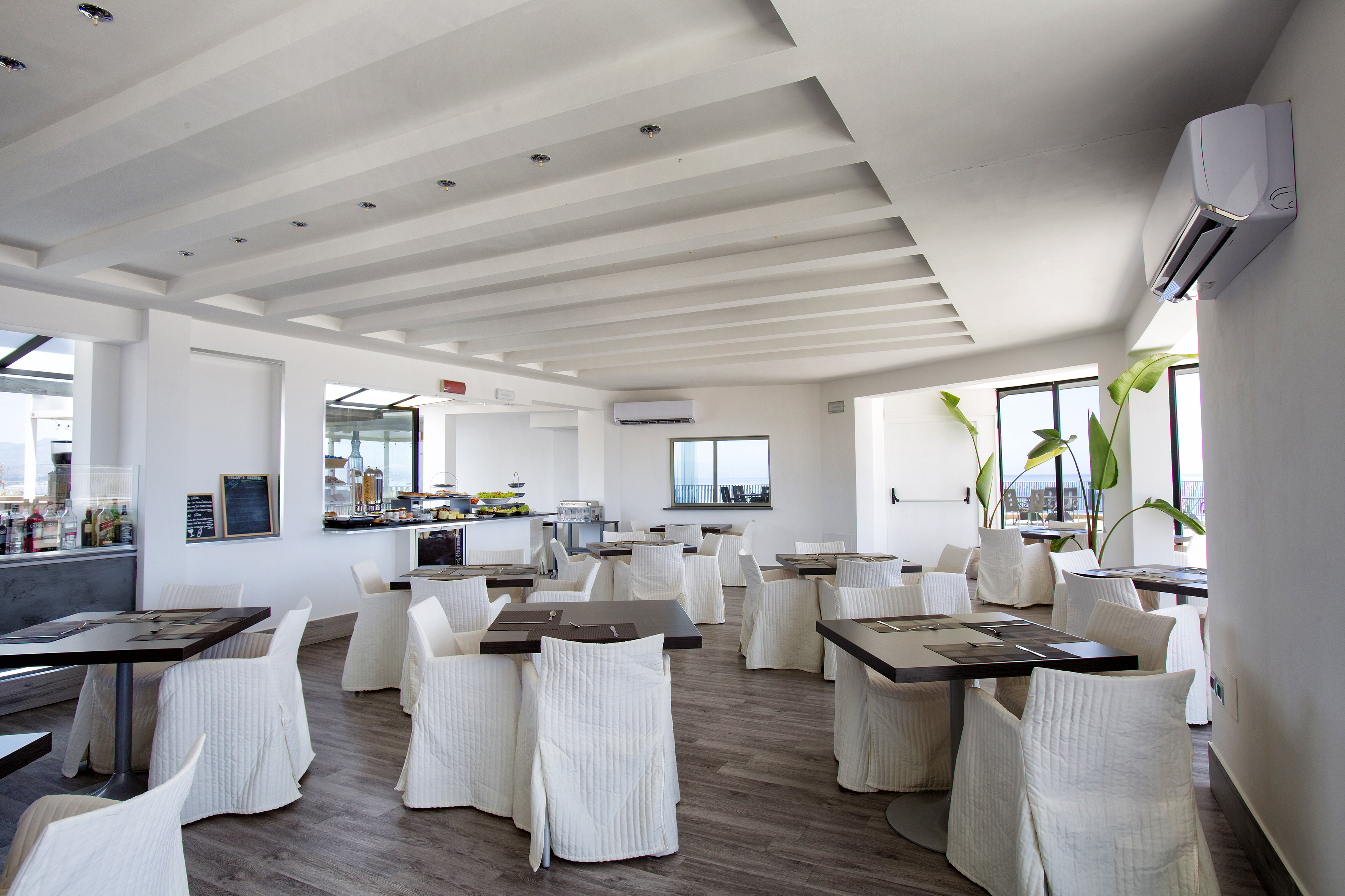 Yachting Palace