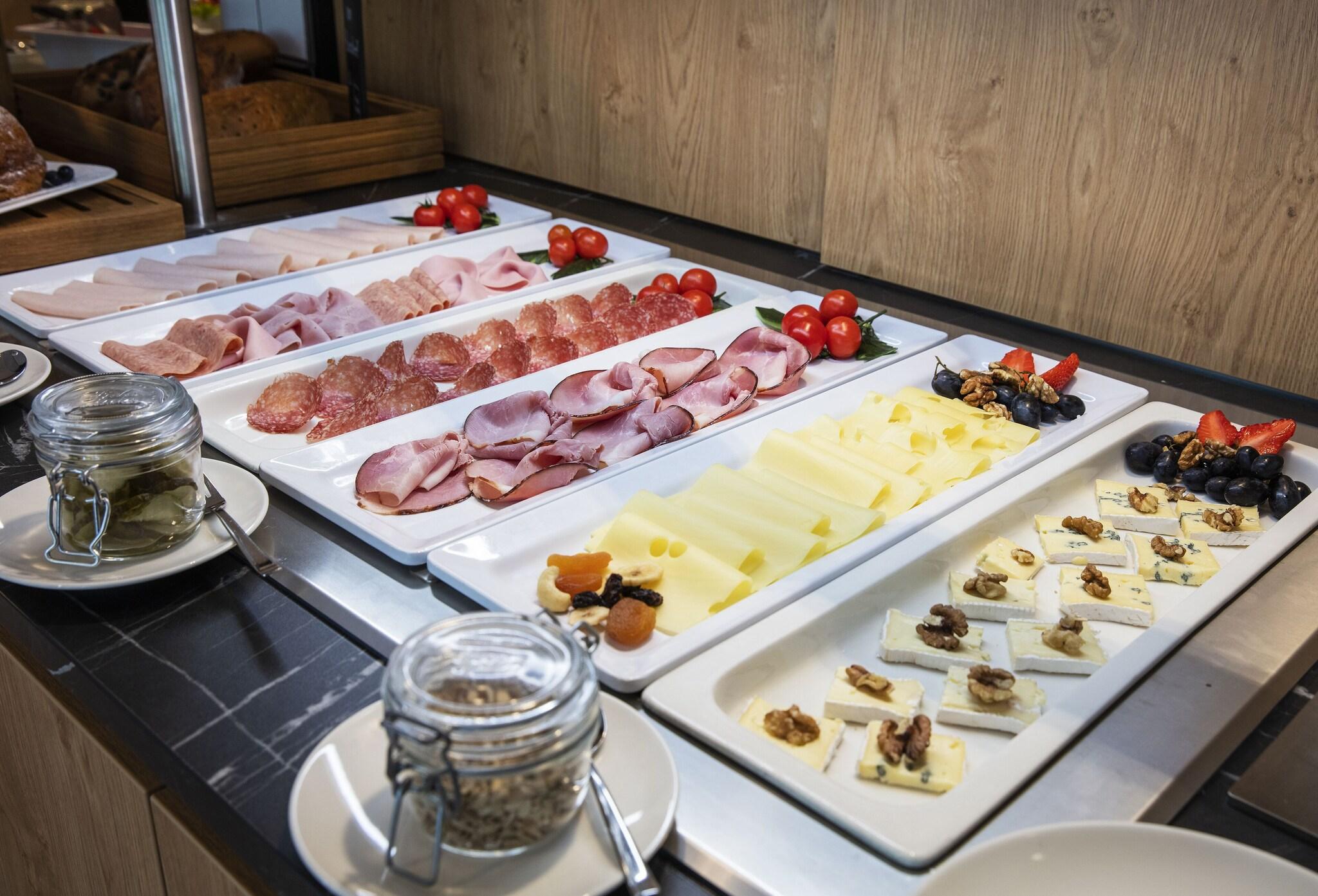 JUFA Hotel Salzburg City by null