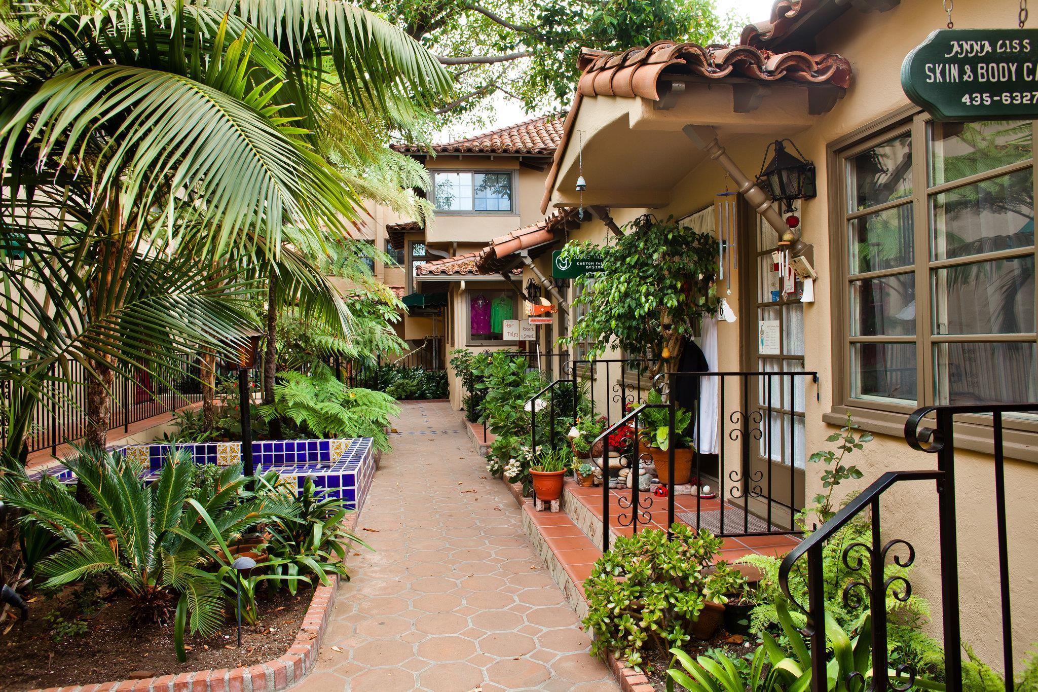 El Cordova Hotel by null