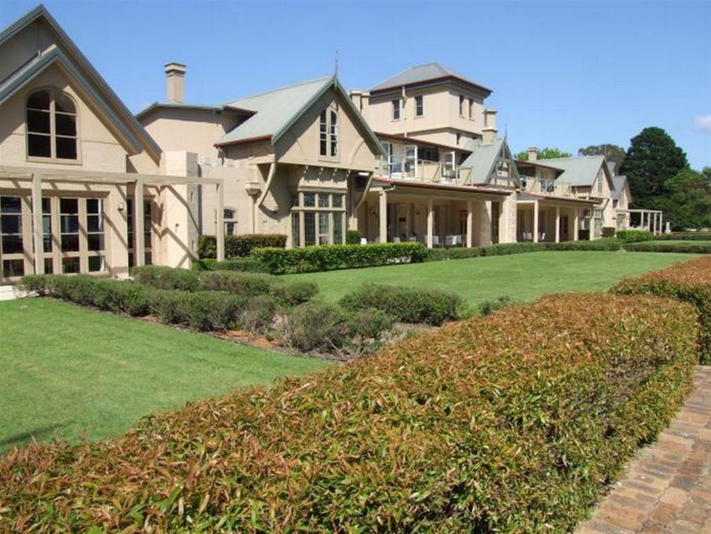 Seahorse Inn Hotel & Villas by null