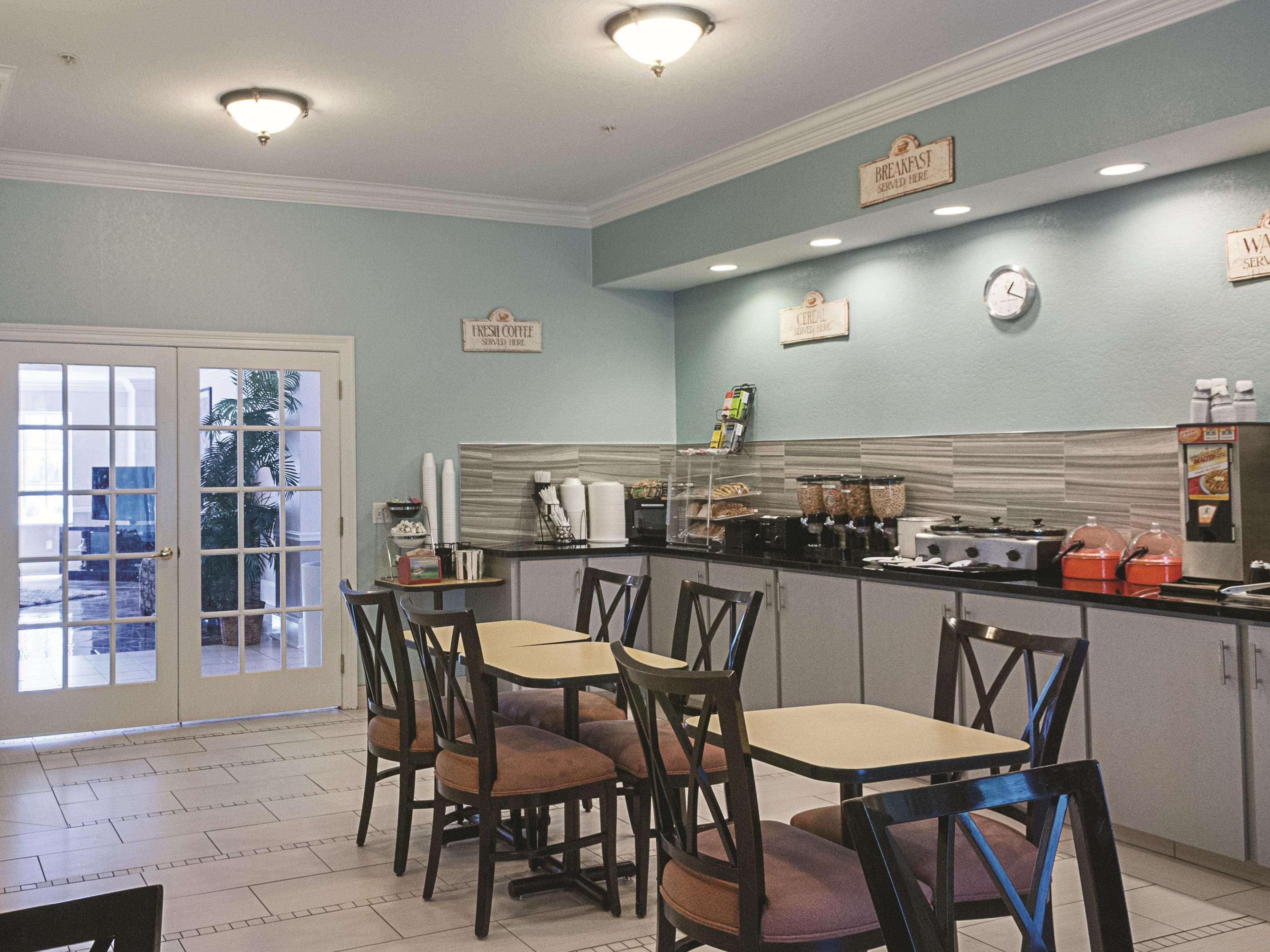 La Quinta Inn & Suites Slidell - North Shore Area