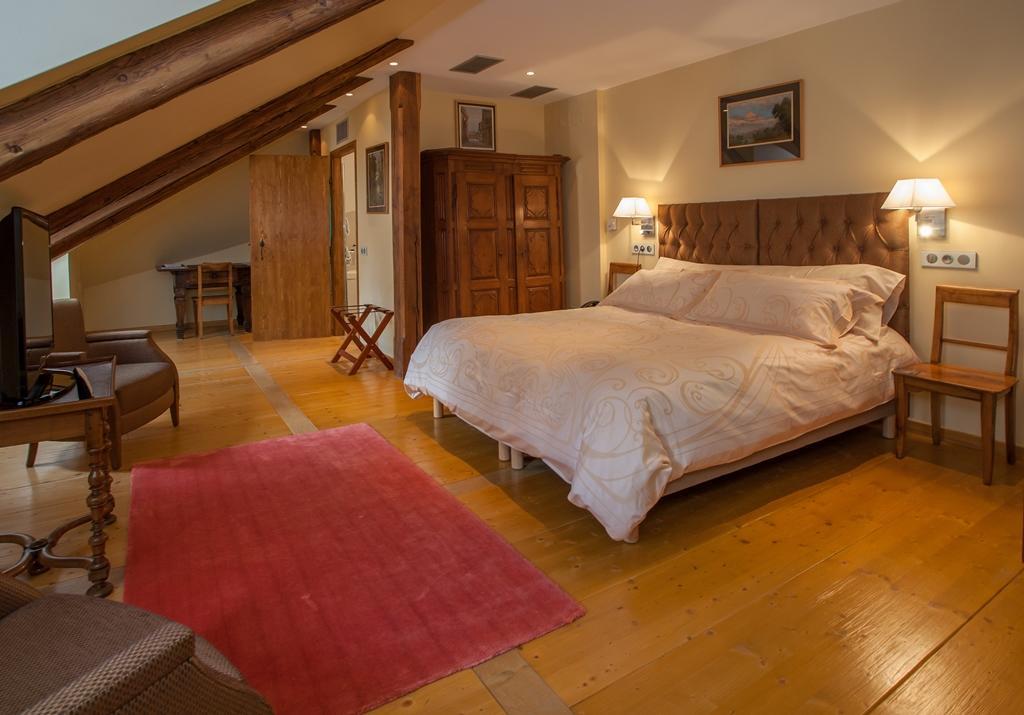 Le Bouclier d'Or Hotel & Spa by null