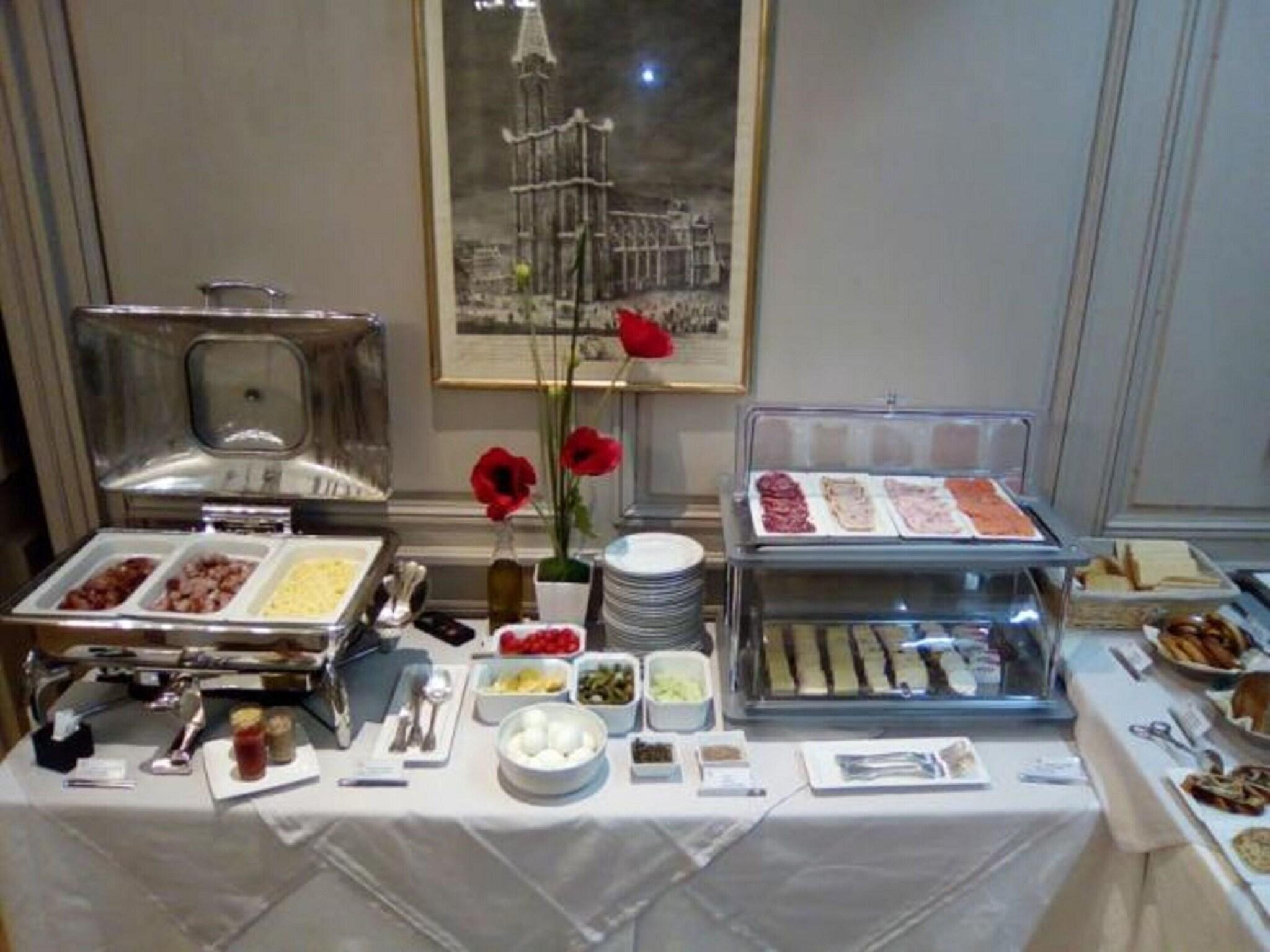 Le Bouclier d'Or Hotel & Spa by null