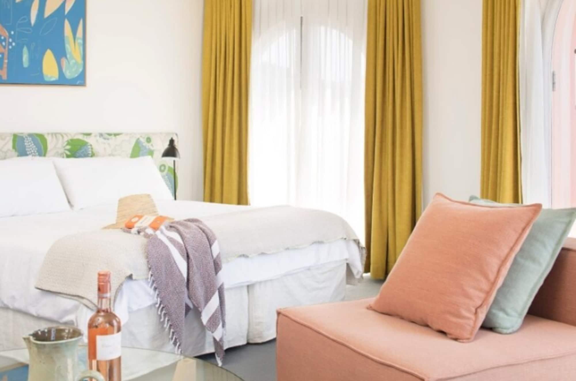 Hotel Ravesis by null