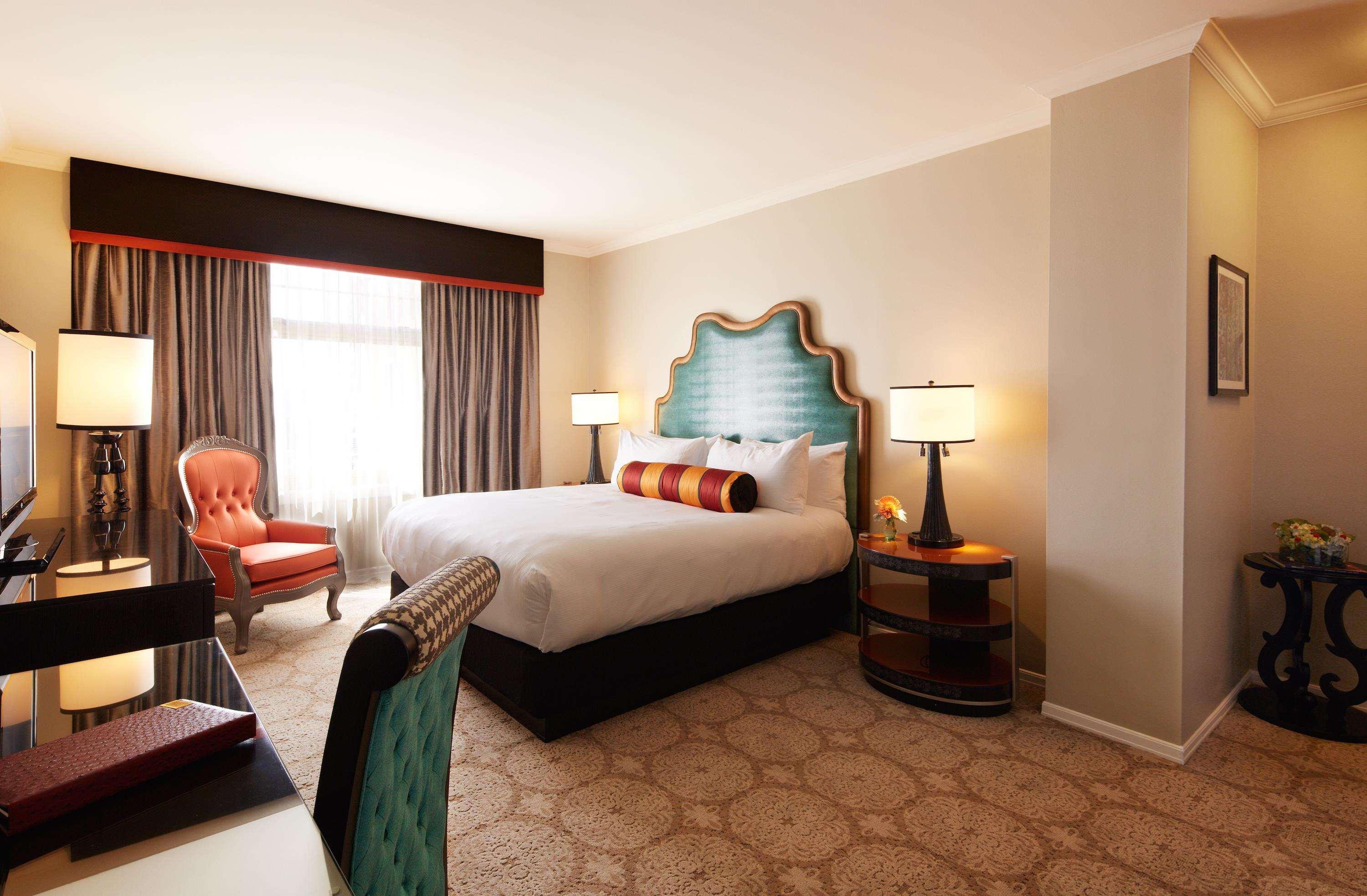 The Huntington Hotel by null