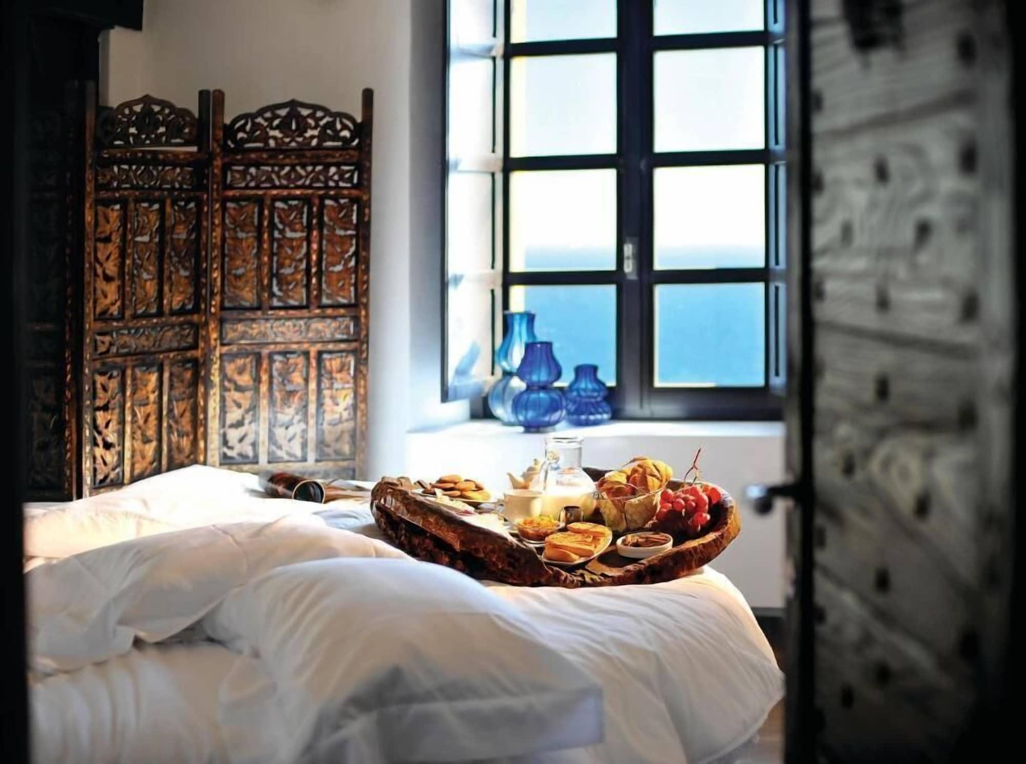 Faro Capo Spartivento by null