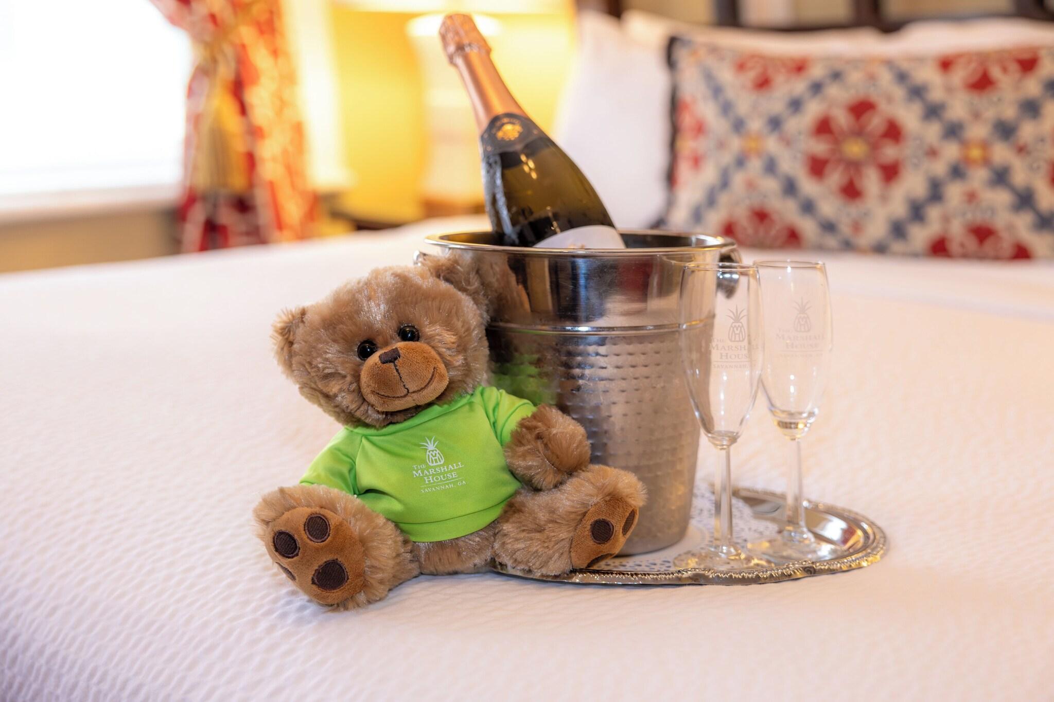 The Marshall House, Historic Inns of Savannah by null