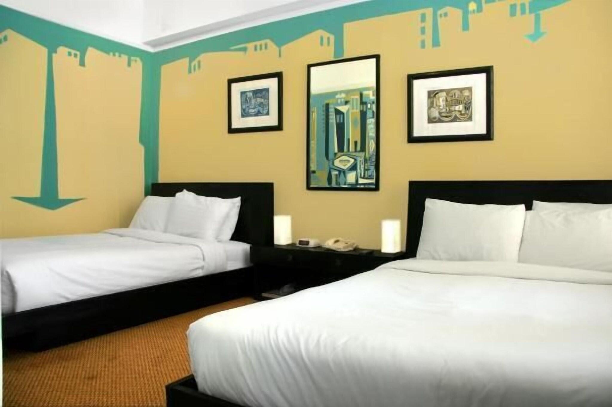 Hotel Des Arts by null