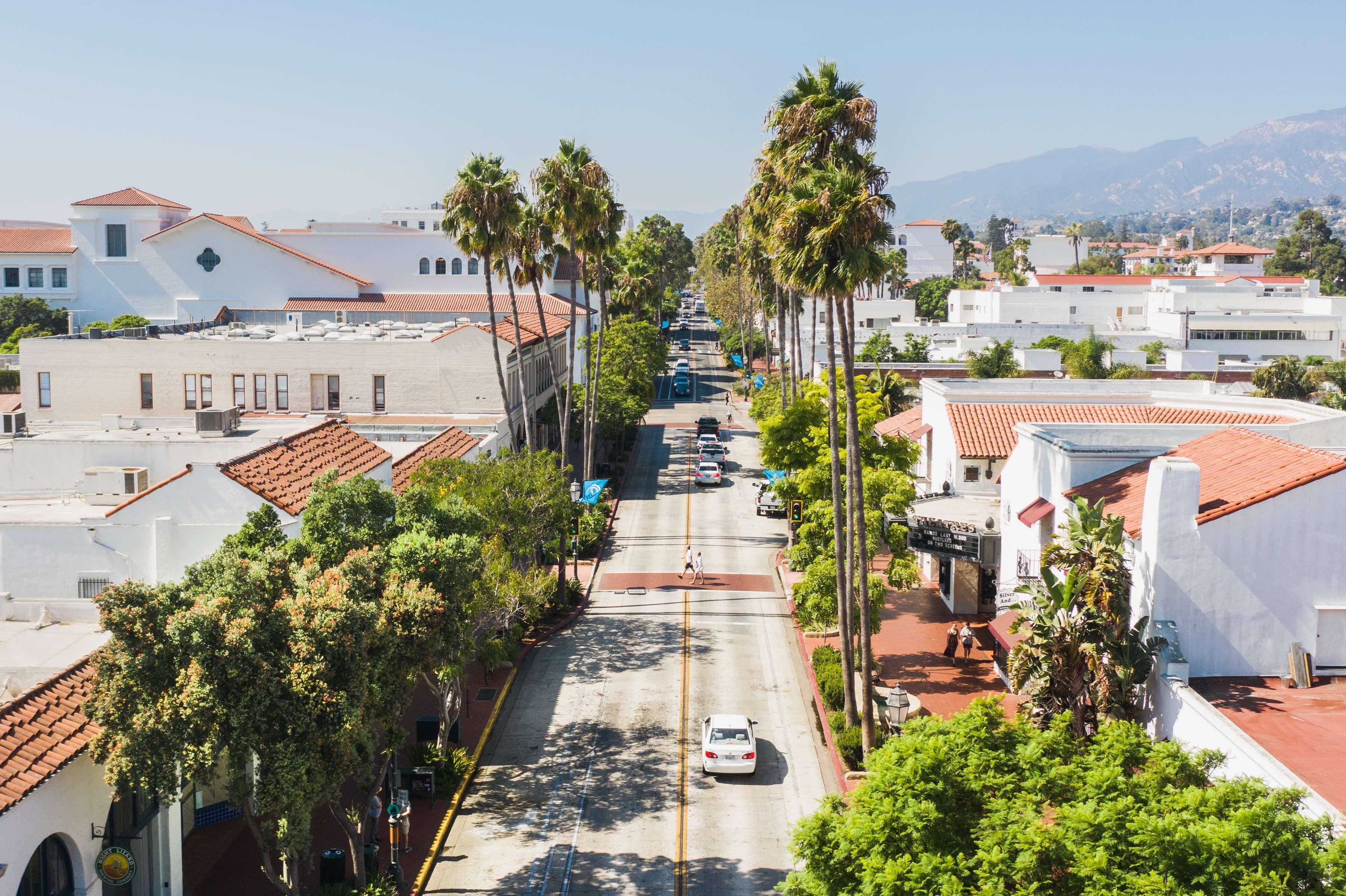 Hotel Santa Barbara by null