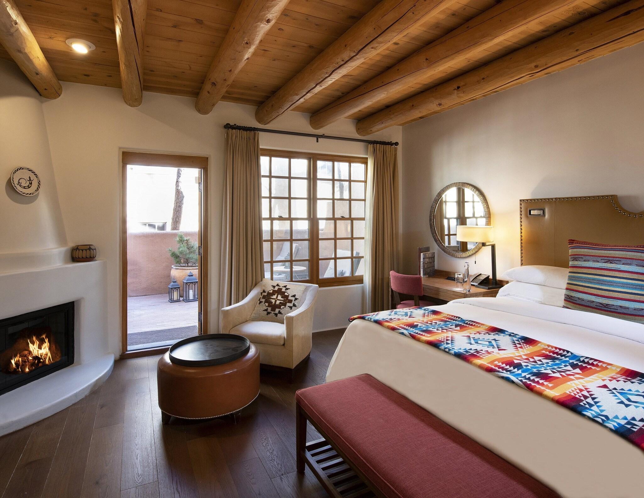 Rosewood Inn Of the Anasazi by null