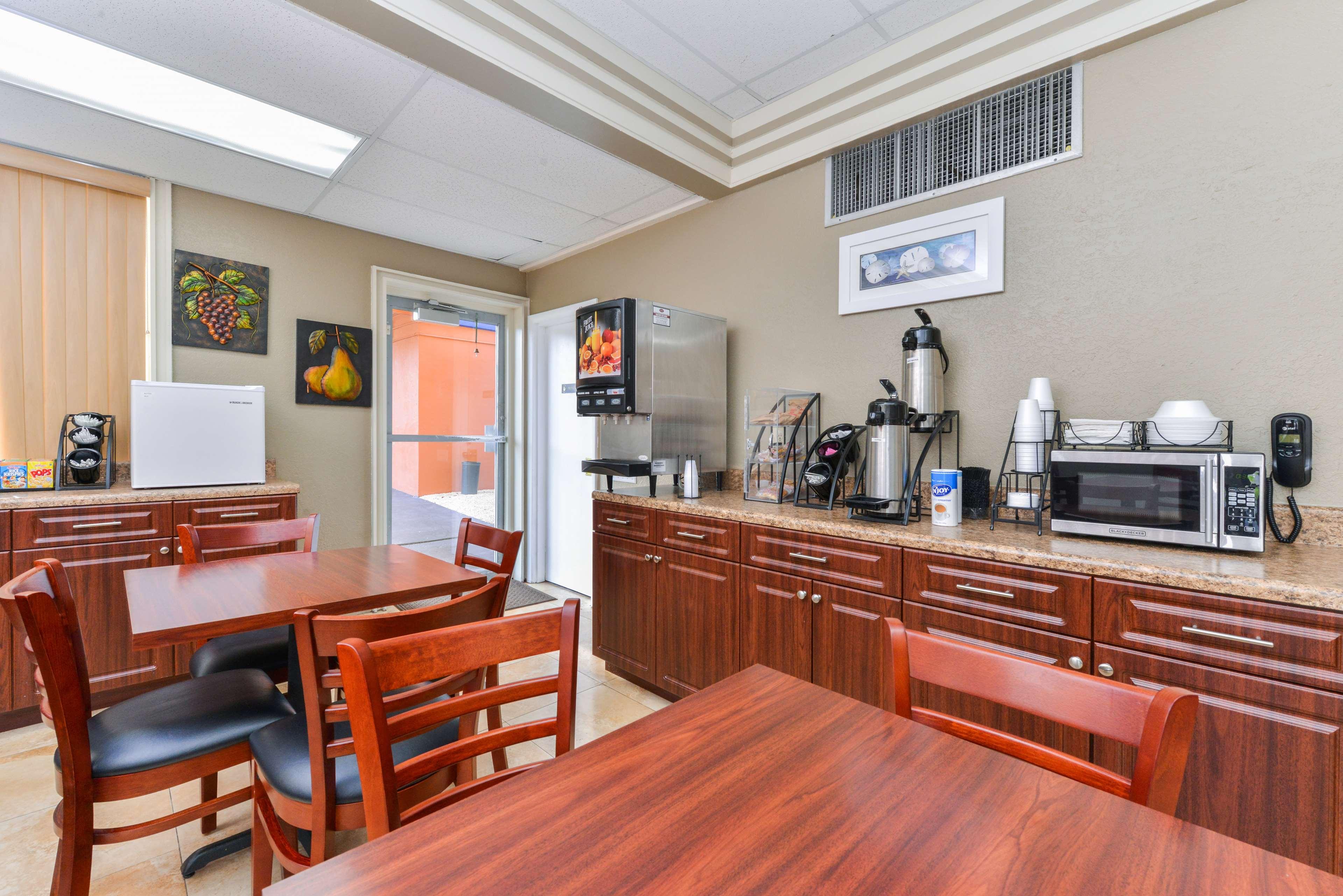 Americas Best Value Inn Sarasota