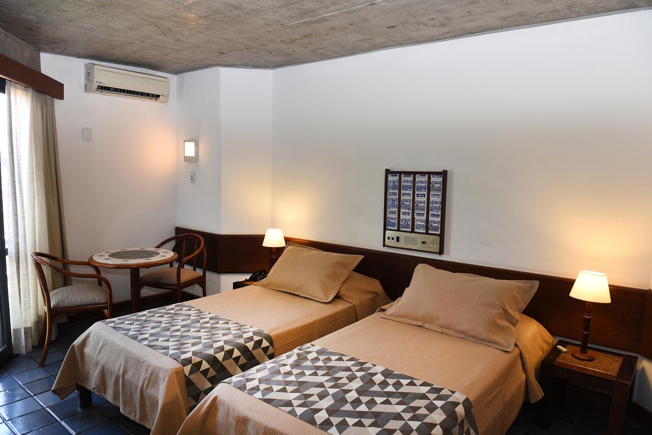 Hotel Catharina Paraguaçu by null