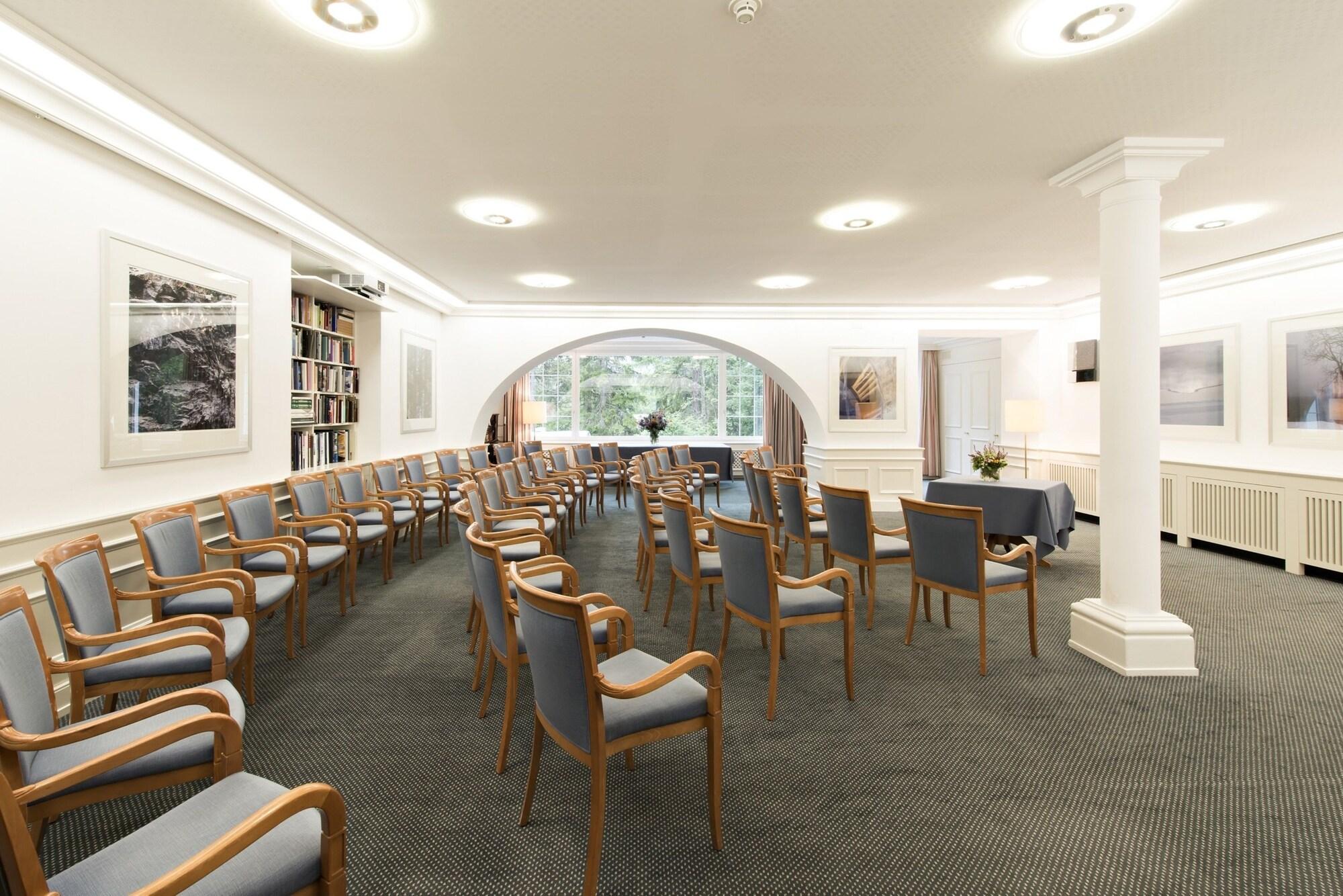 Waldhaus Sils by null