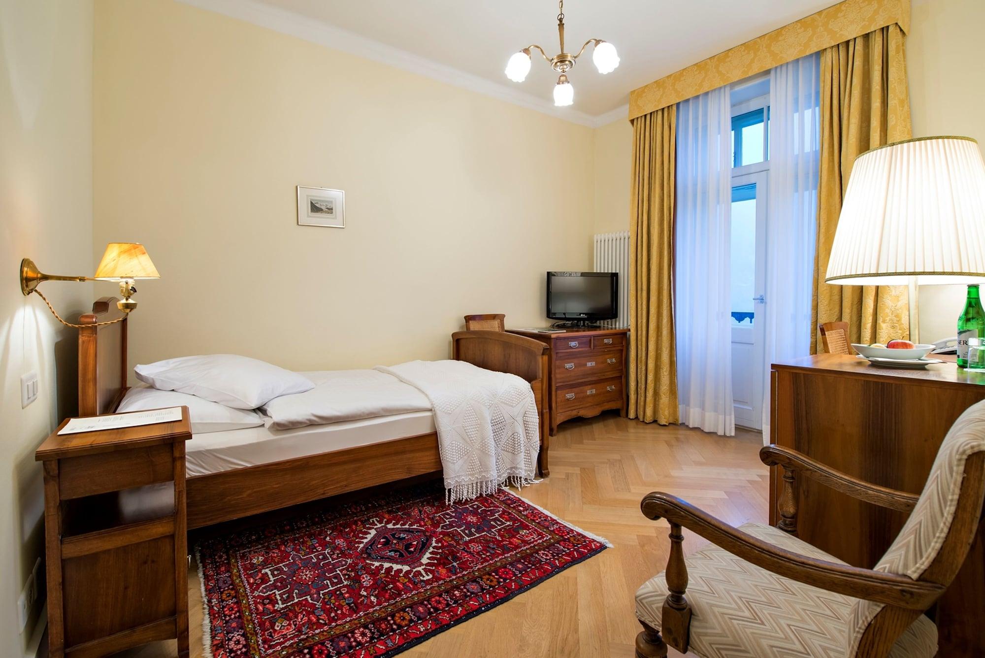 Waldhaus Sils by null