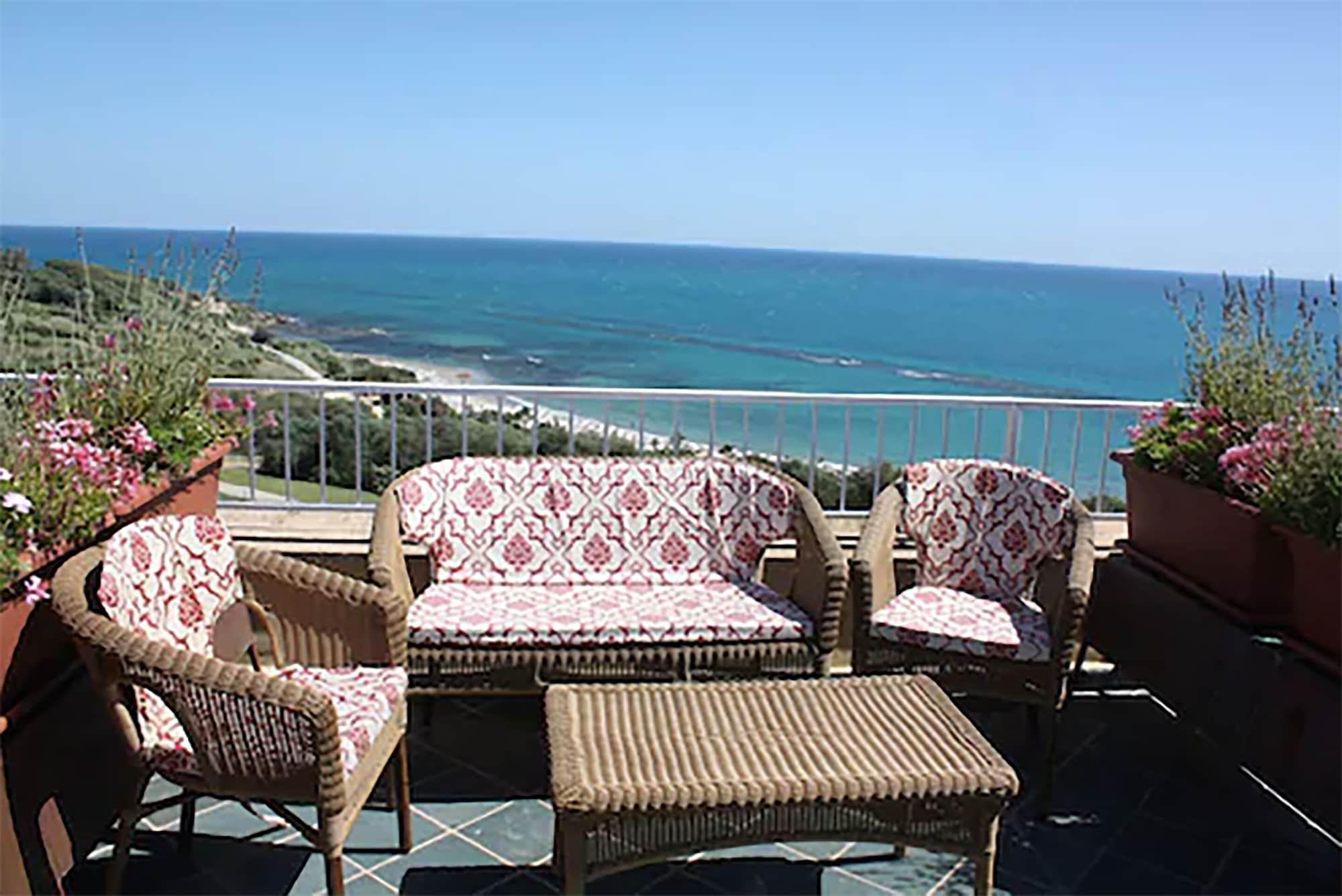 Cala Regina Seaview Resort