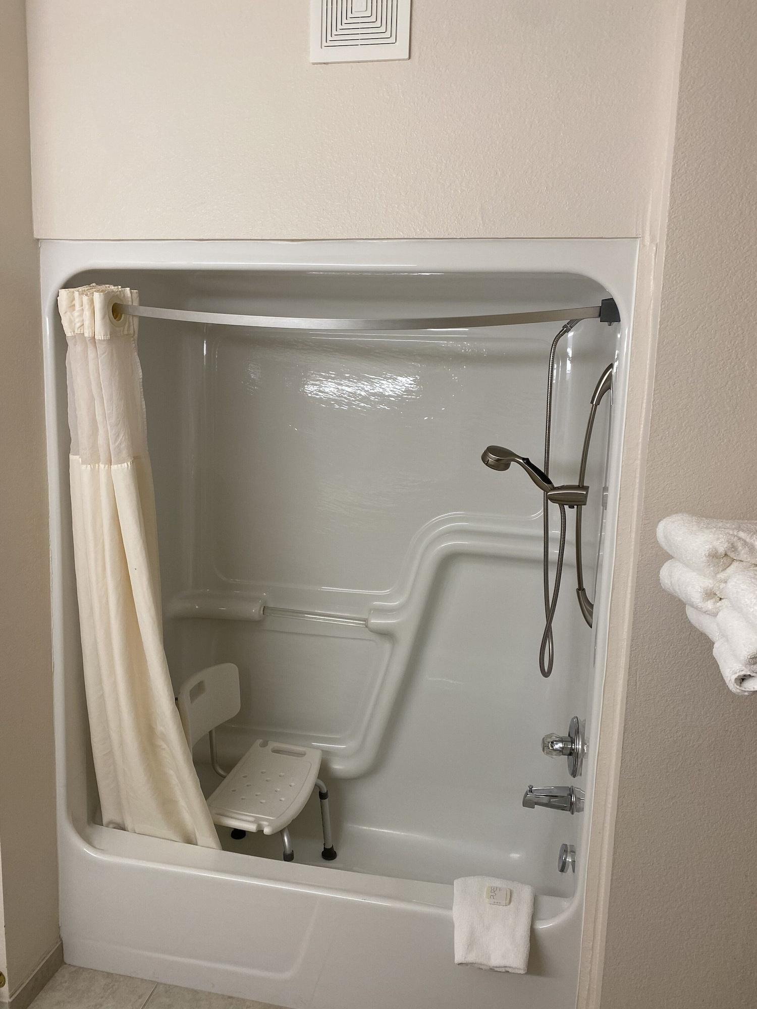 Northfield Inn And Suites