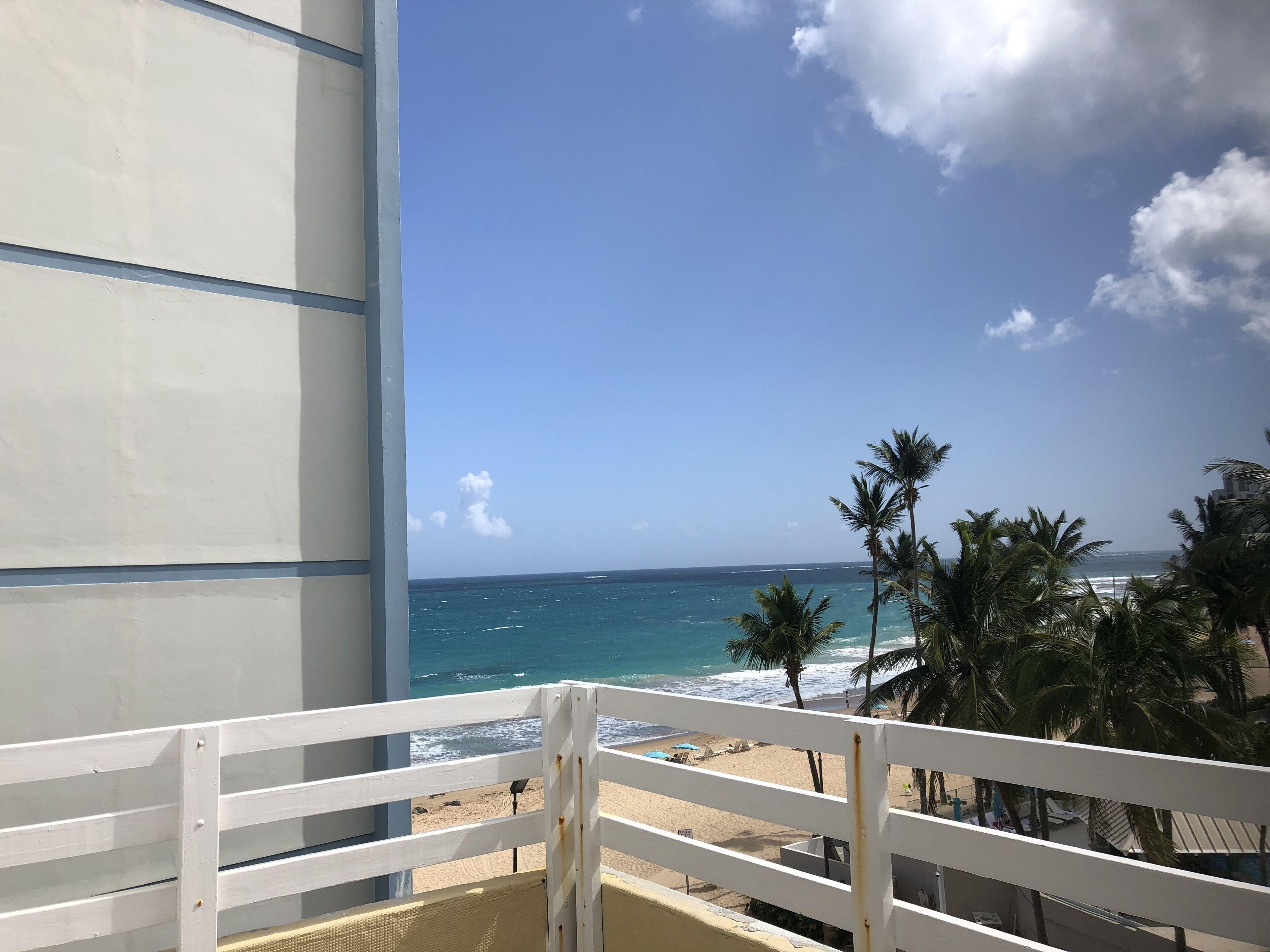 Sandy Beach Hotel by null