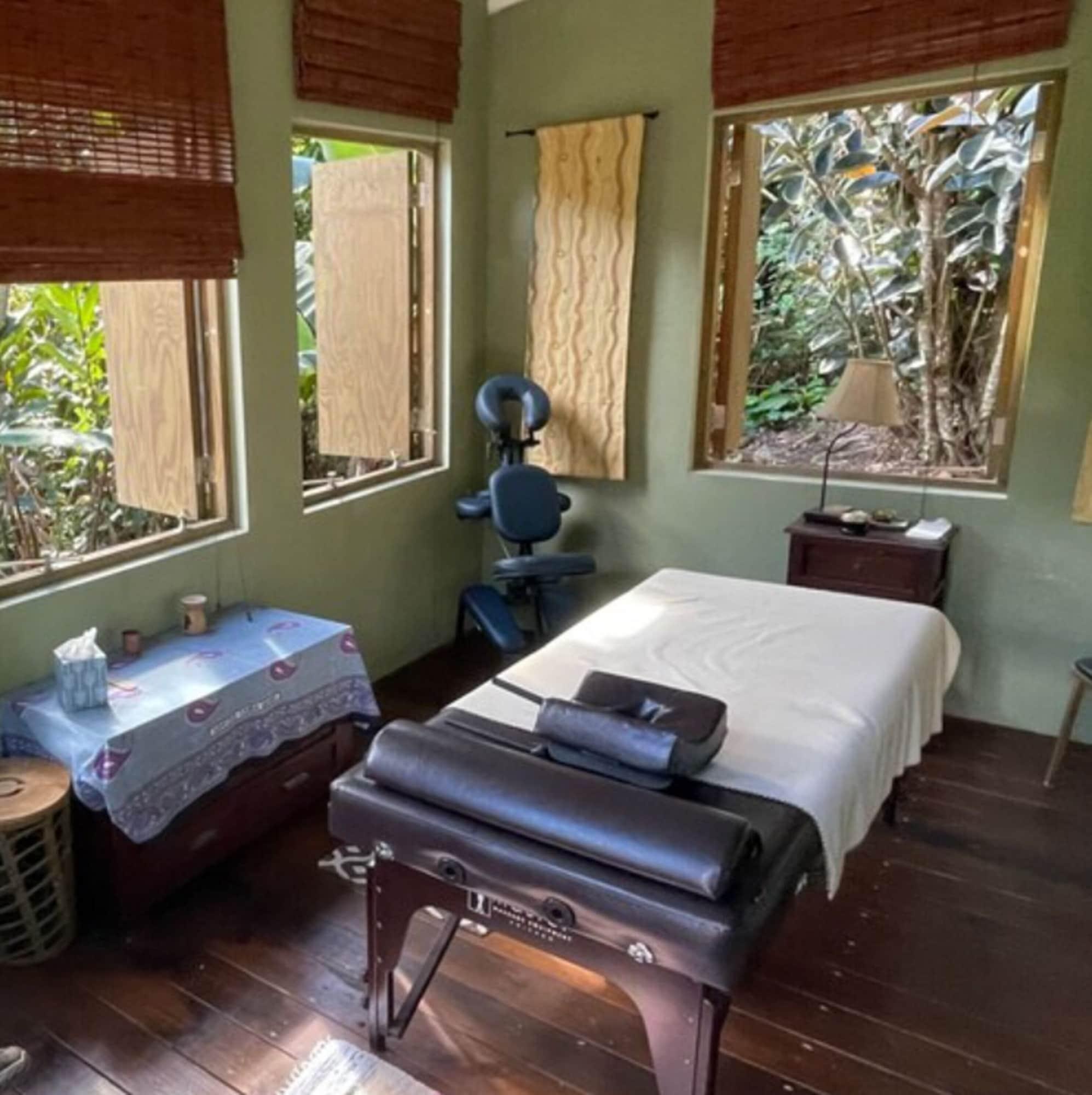 Casa Grande Mountain Retreat (for adults 18yrs+) by null