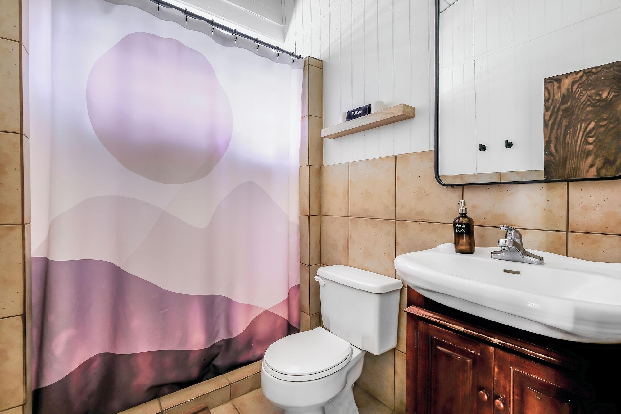 Casa Grande Mountain Retreat (for adults 18yrs+) by null