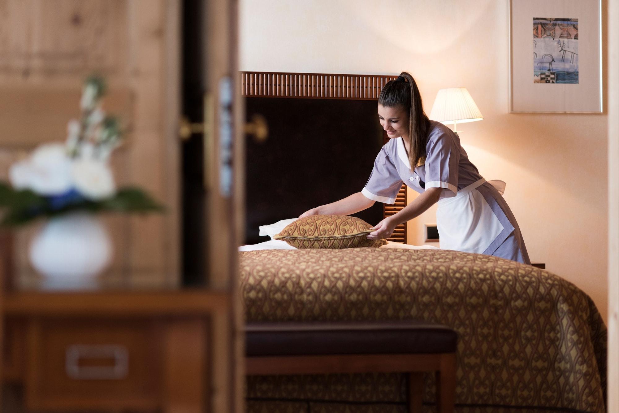 Grand Hotel Kronenhof Pontresina by null