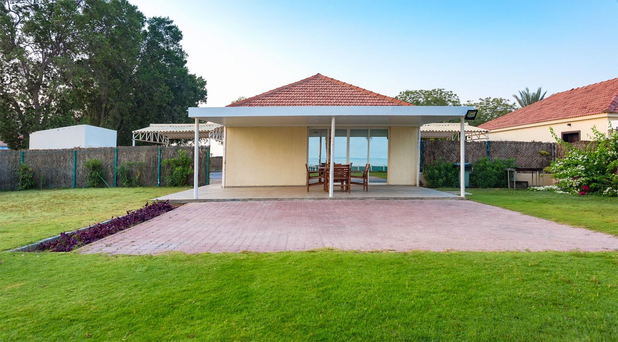 Barracuda Beach Resort - photo