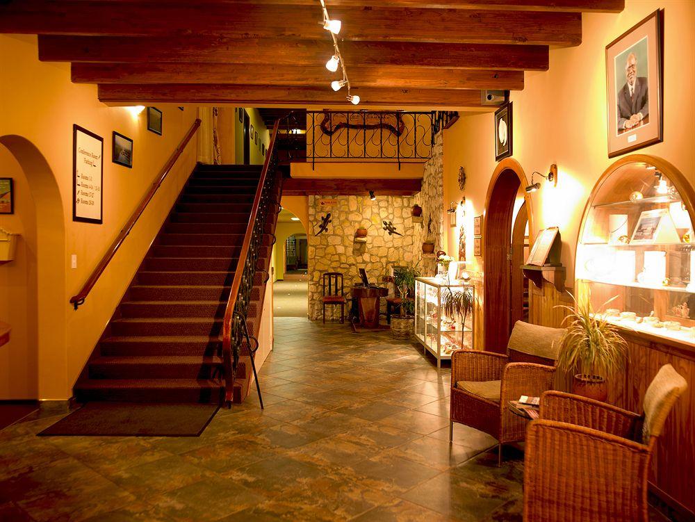 Hotel Deutsches Haus by null
