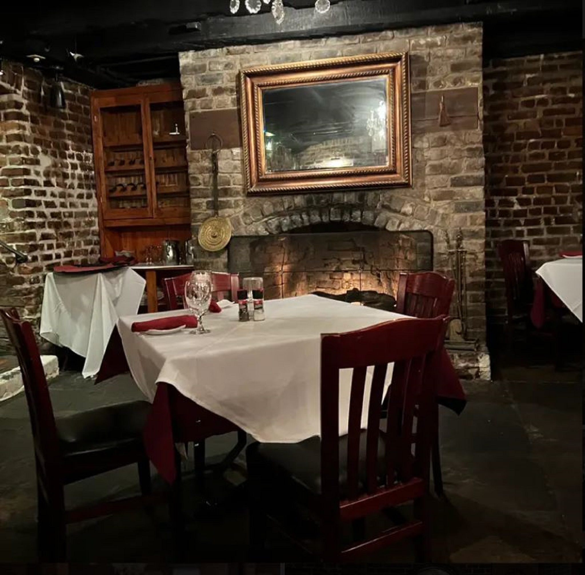 17Hundred90 Inn and Restaurant