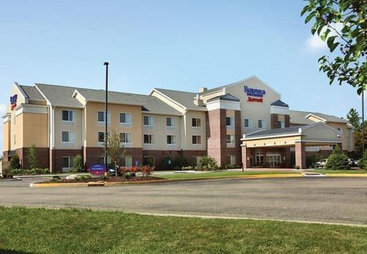 Fairfield Inn & Suites Weirton image