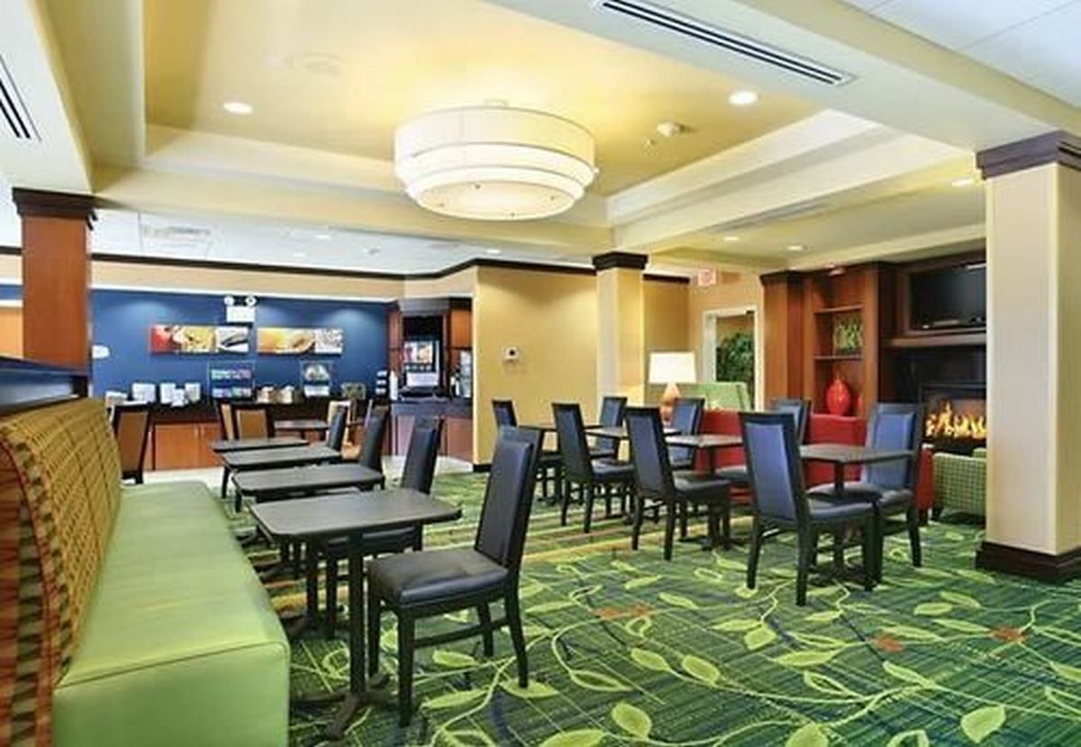 Fairfield Inn & Suites Weirton