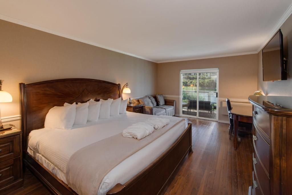 South Thompson Inn & Conference Centre by null