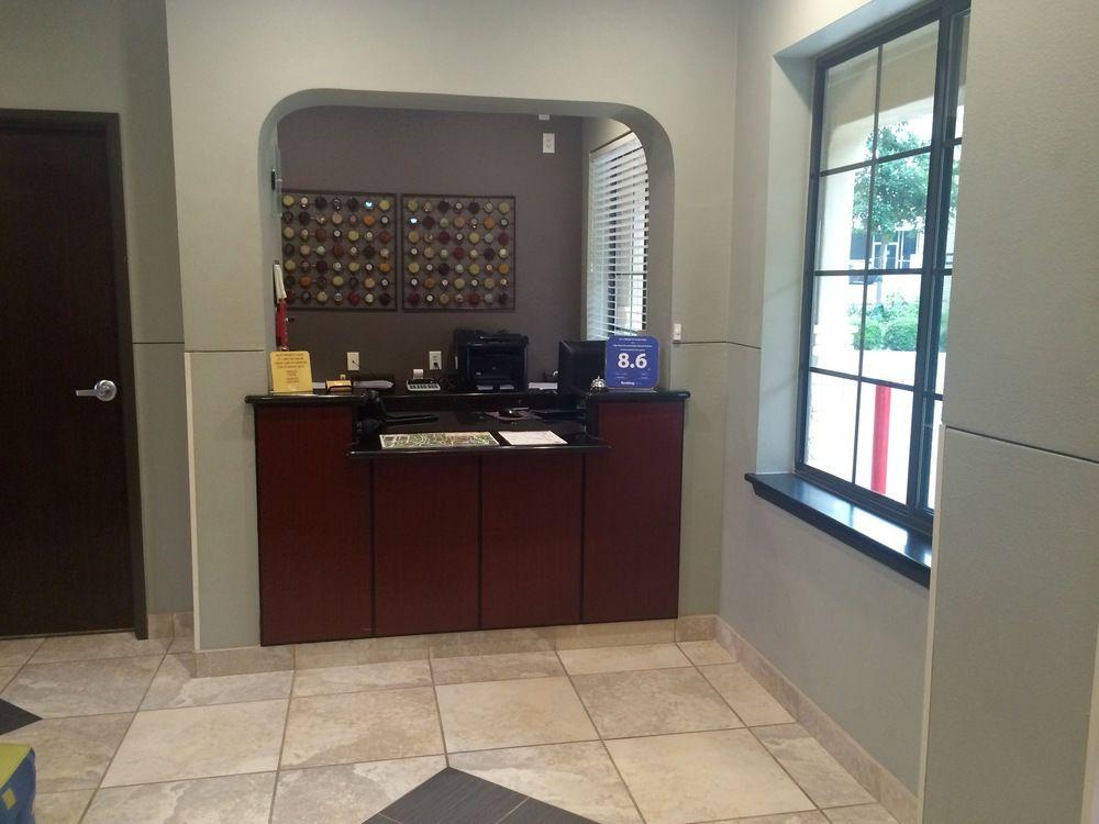City View Inn & Suites by null