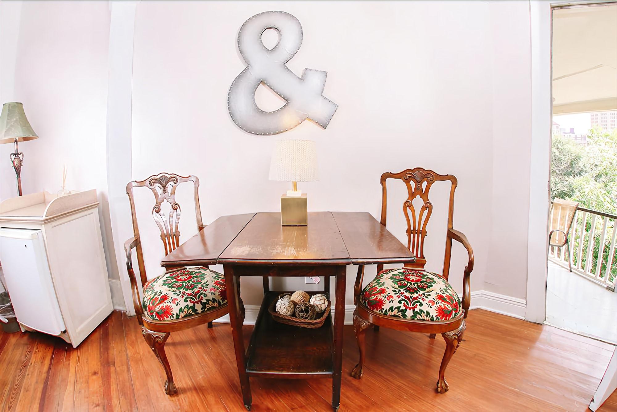 Inn on the Riverwalk by null