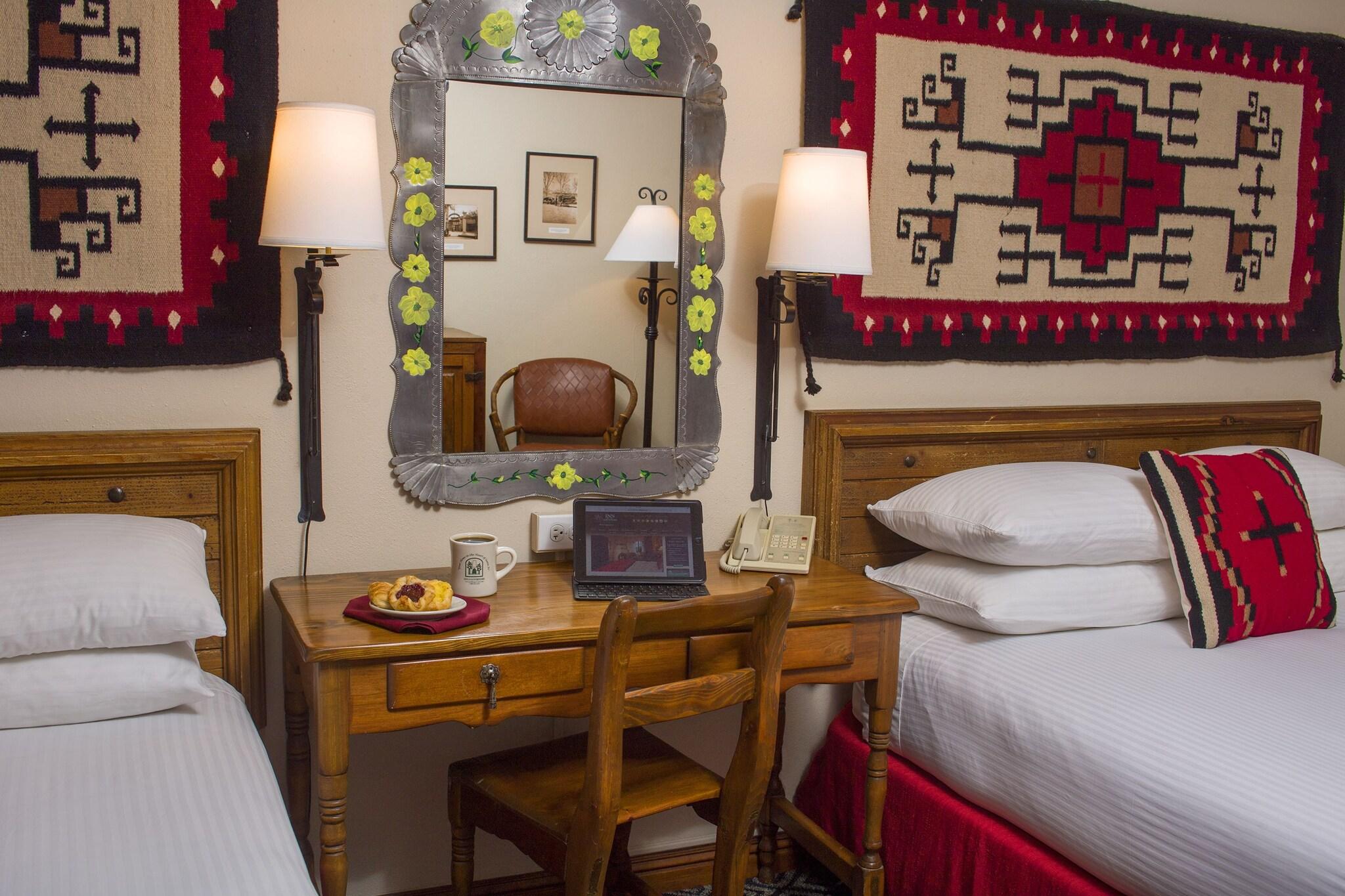 Inn of the Governors by null