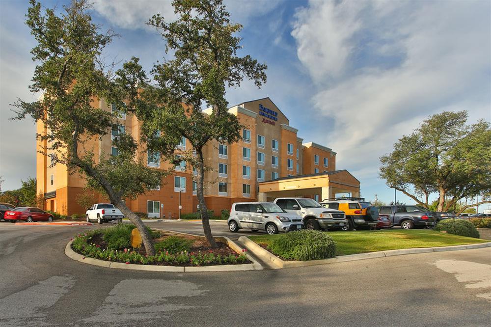 Fairfield Inn & Suites by Marriott San Antonio NE/Schertz image