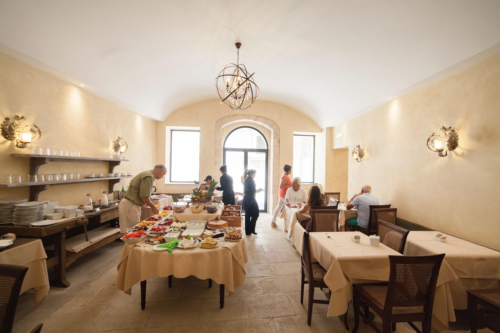 Algila Ortigia Charme Hotel