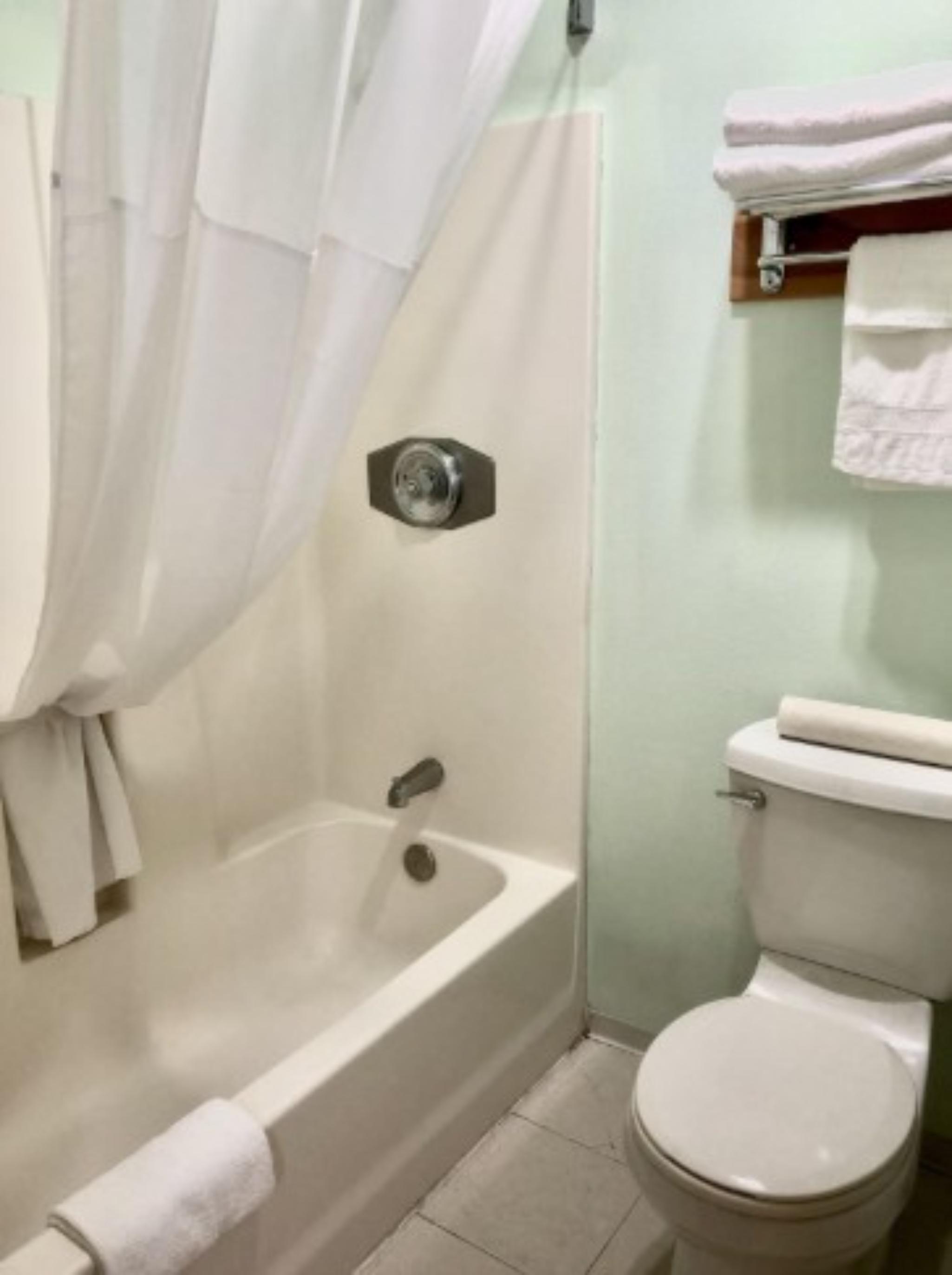 Travelodge by Wyndham Seattle North of Downtown