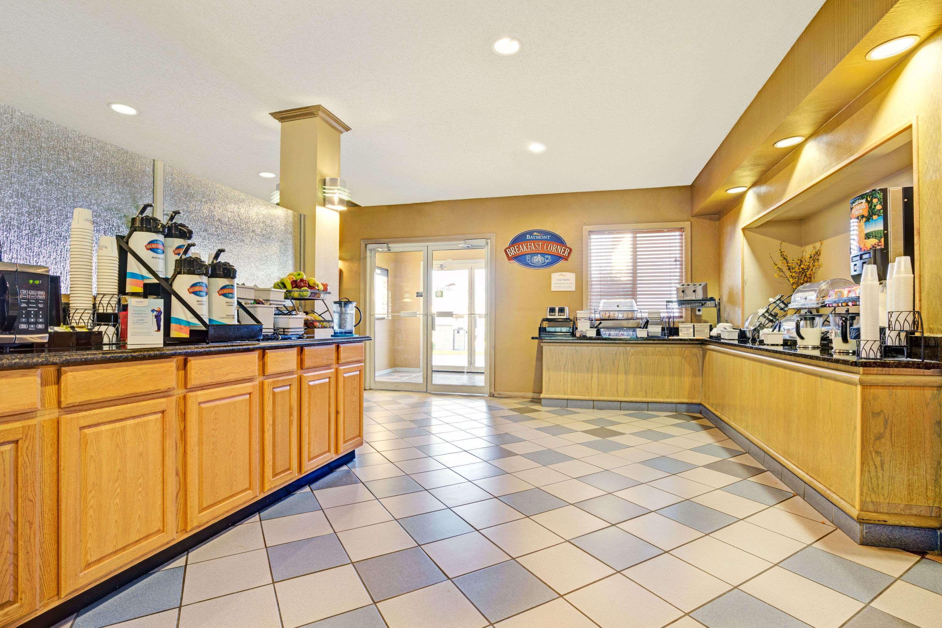 Baymont By Wyndham Wahpeton